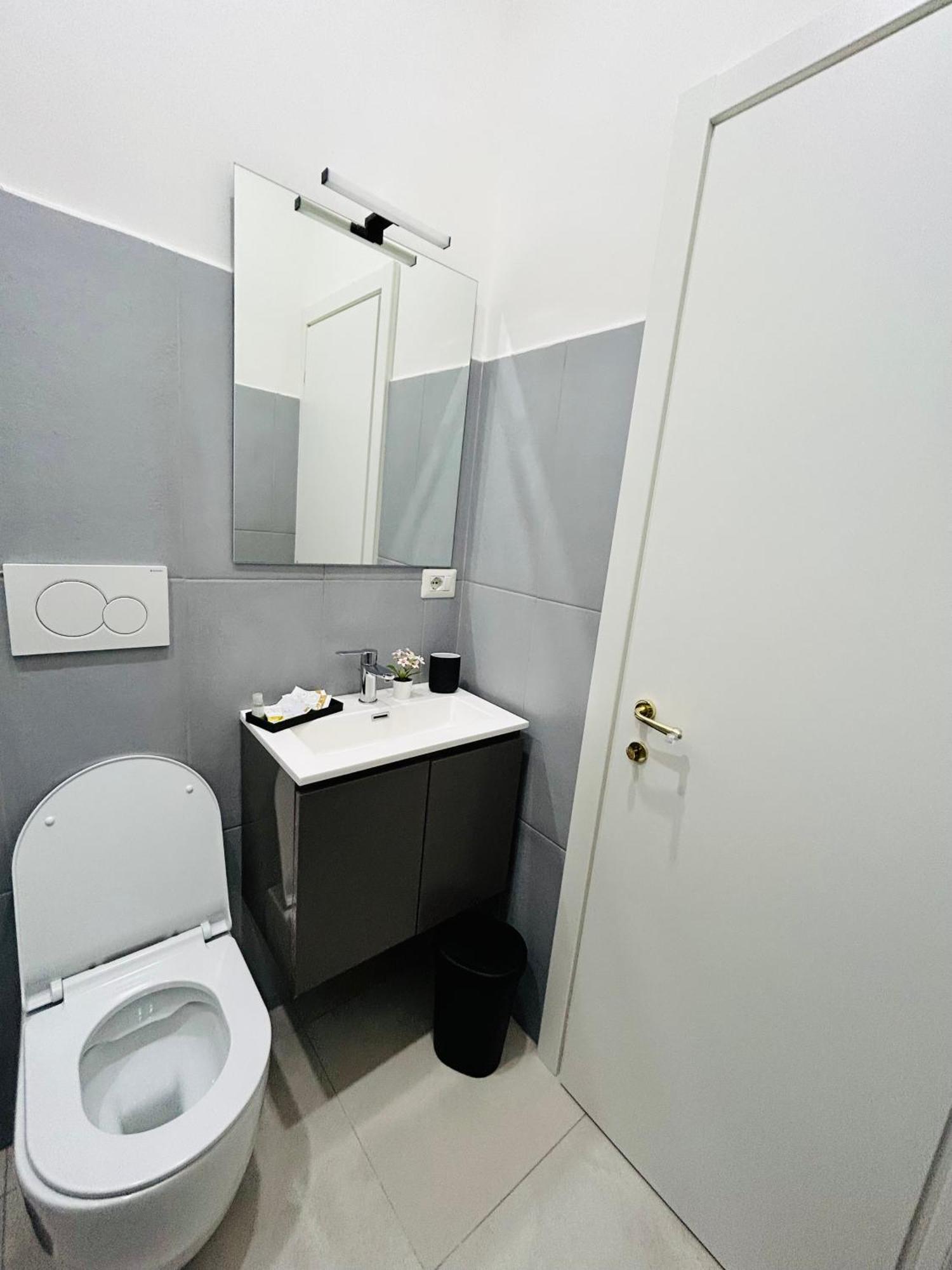 Hotel Domus Giolitti Roma Esterno foto
